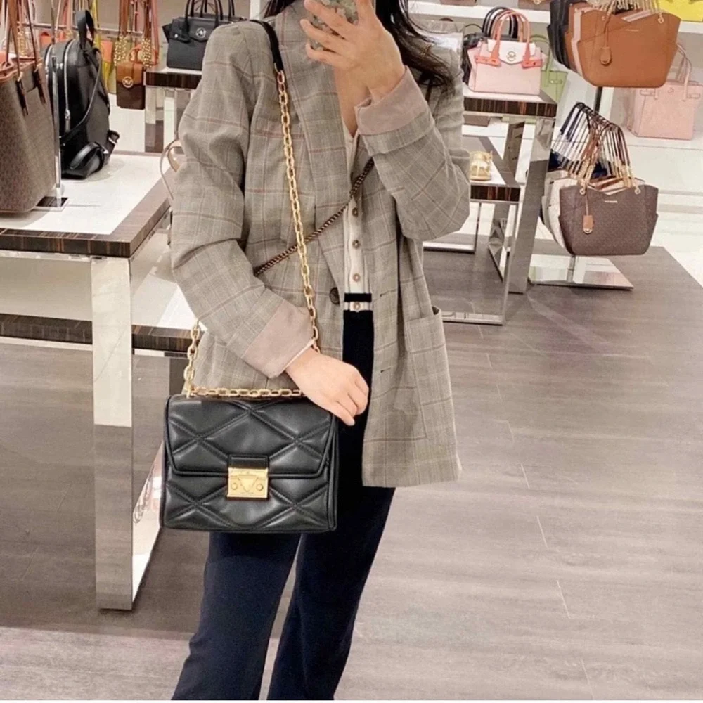 MICHAEL KORS SERENA MEDIUM FLAP SHOULDER CROSSBODY BLACK - Picture 2 of 11